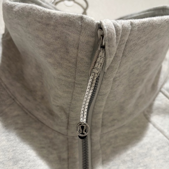 Lululemon Scuba Oversized Funnel-Neck Half Zip Heathered Core Ultra Light Grey - Picture 8 of 14